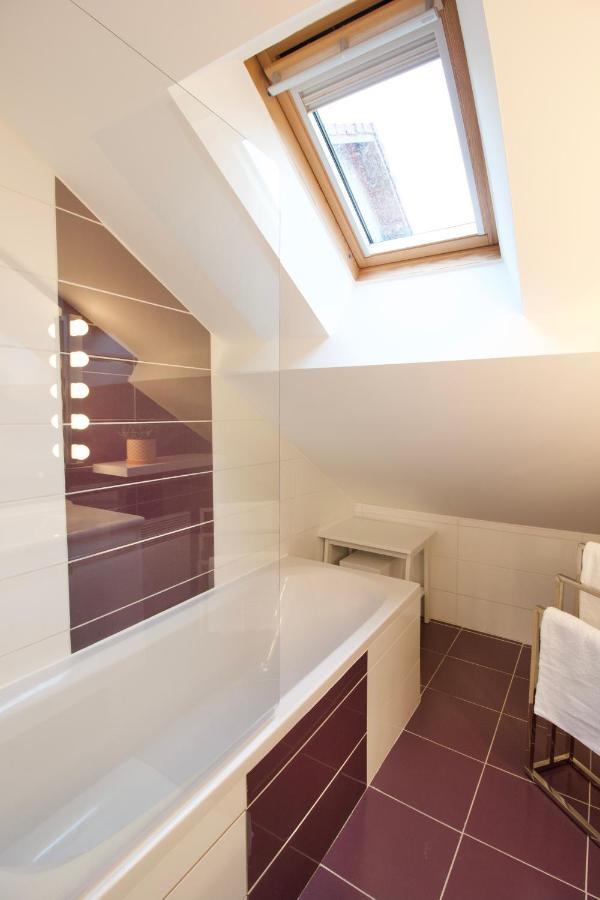 Charmante Maison Avec Piscine Quartier St James 몽뗄리마 외부 사진